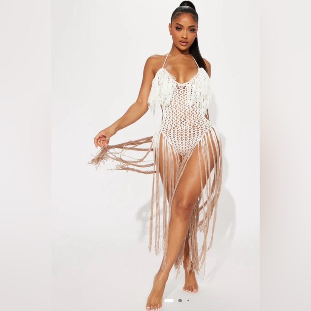 Fashion Nova White and Tan Size L Fringe Swim Coverup